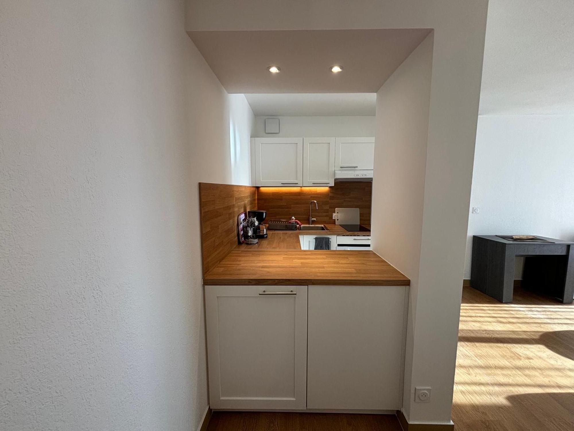 Location D'Un Superbe Appartement Avec Piscine Roquebrune-sur-Argens Buitenkant foto